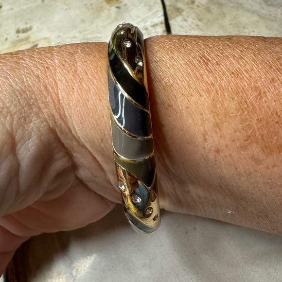 Acrylic Hinged Bracelet - Gold/Black/Gray - Excellent Condition. - Picture 5 of 5